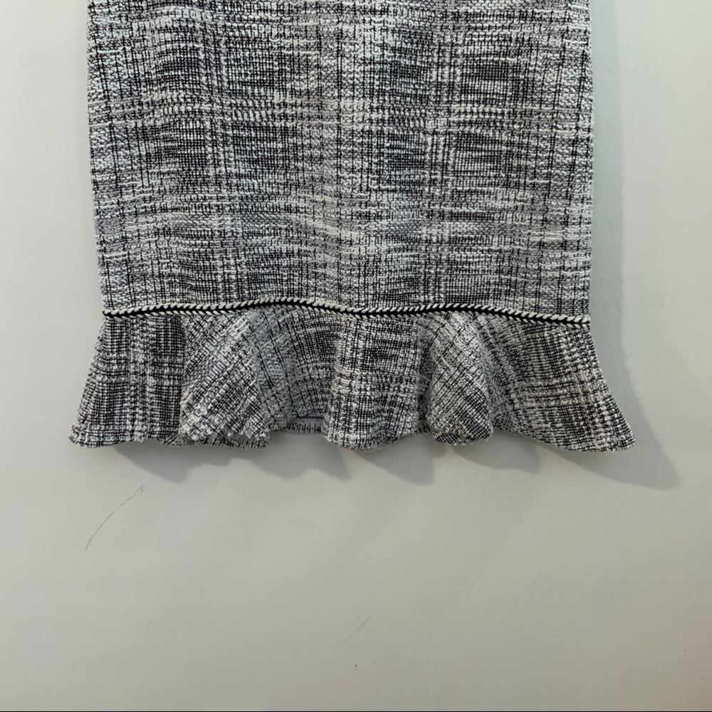 🌸MAX STUDIO Tweed Keyhole Ruffle Dress Small - Picture 5 of 8